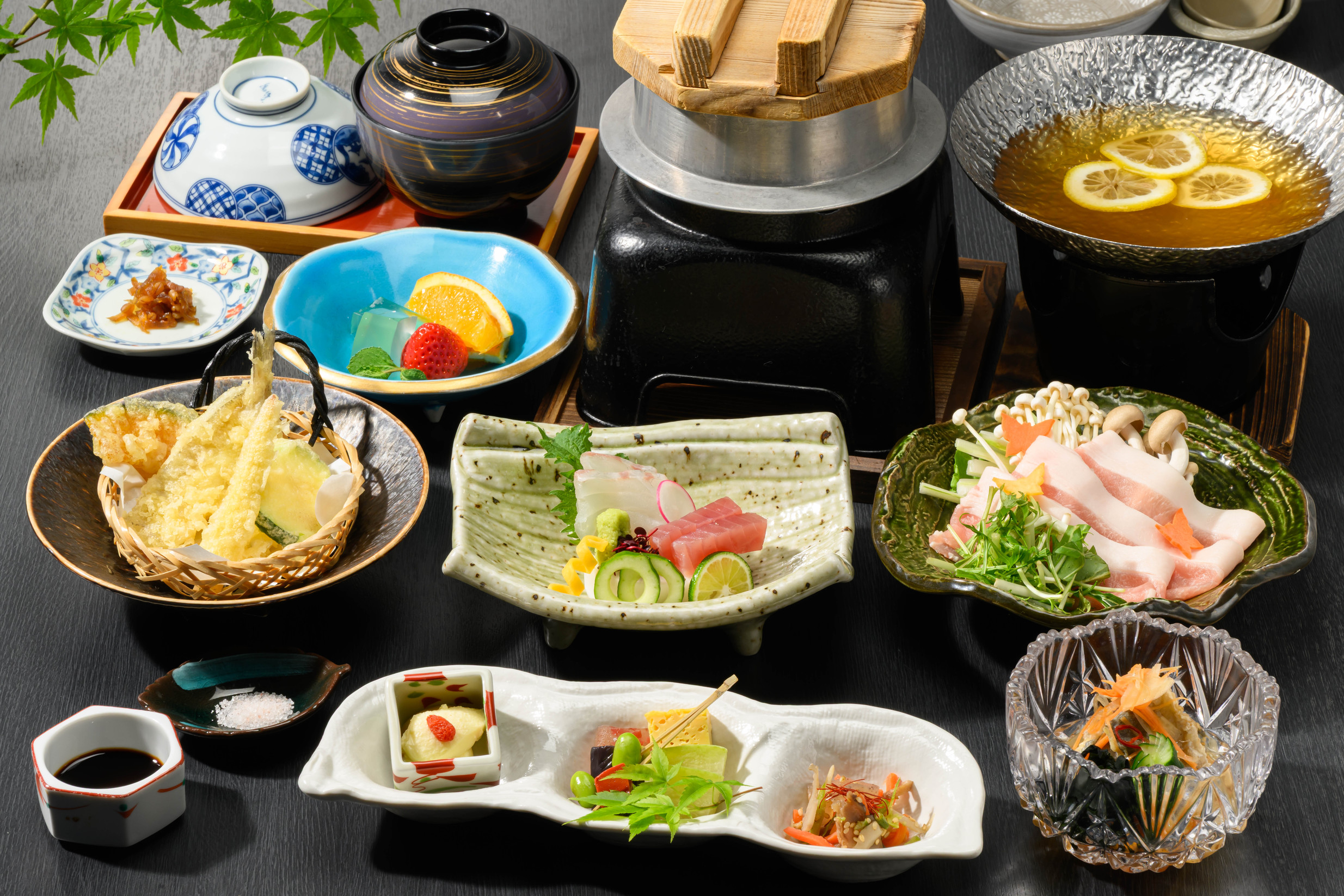 【夏旅応援！緊急企画！】1泊2食付きで9，900円！夜ご飯はミニ御膳でほっこりと♪（夕・朝食付）