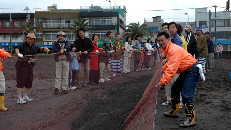 宿泊者限定！毎年恒例5月6月毎週日曜日開催観光地引網体験