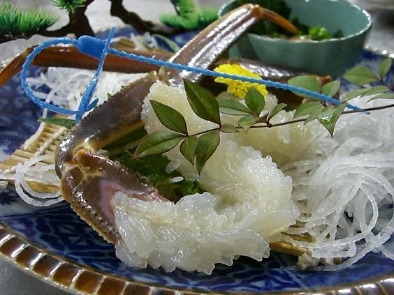 津居山かにの蟹刺し