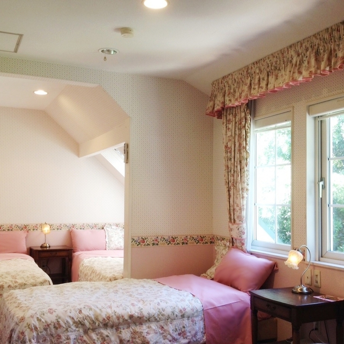 Room_204_内装
