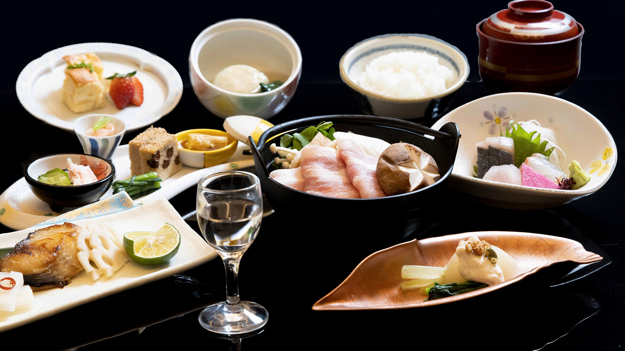 ・【楽彩】8品目程のコース料理。季節の味覚を楽しみませんか（一例）