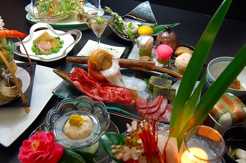 牛ロースしゃぶ・春しゃぶづくし春爛漫懐石とお造り