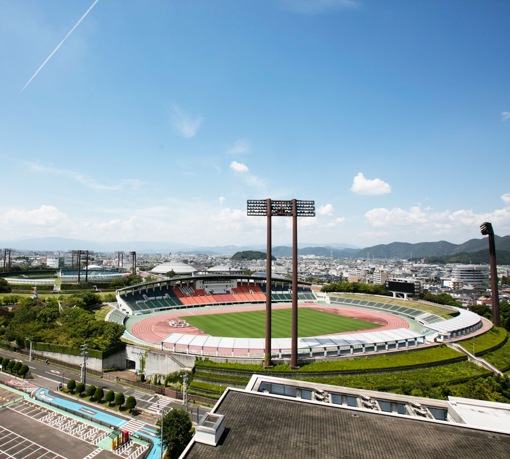 【岐阜メモリアルセンター長良川競技場】