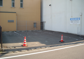 ホテル平面駐車場