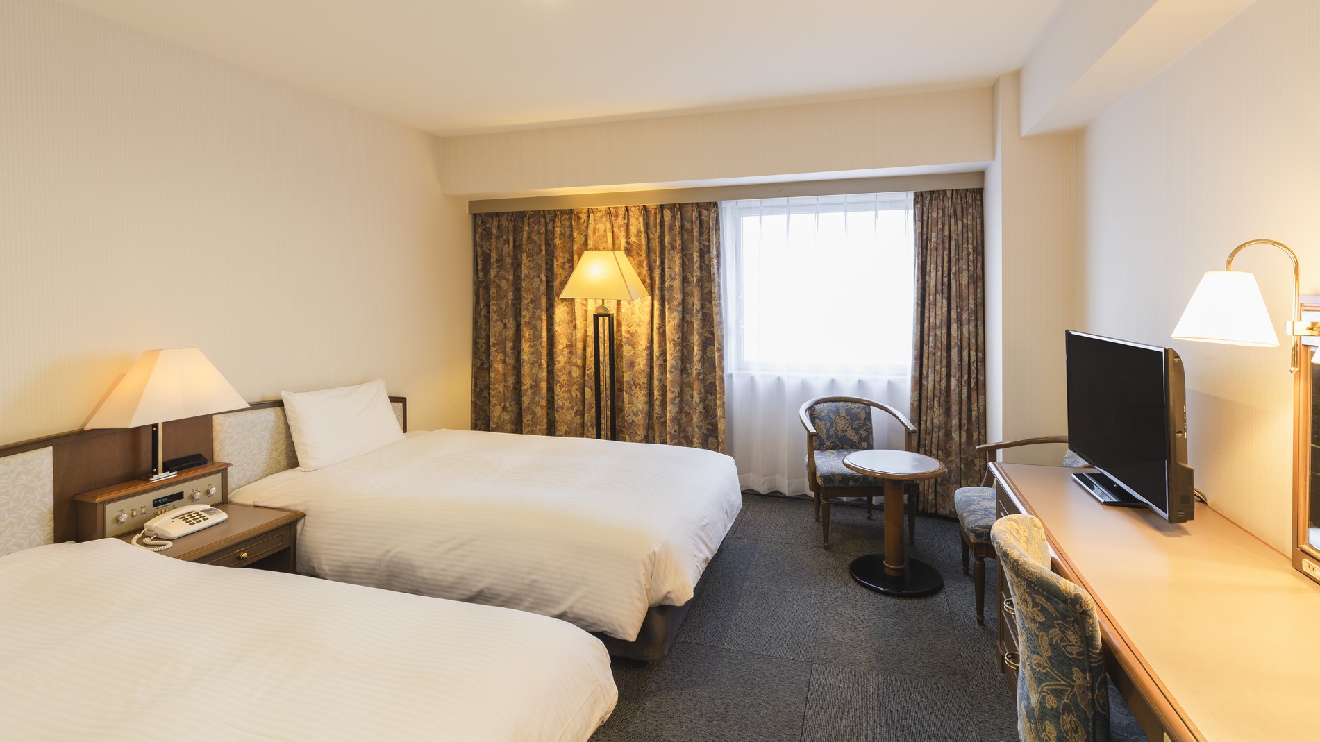 【スタンダードツイン】23.6m²;/ベッド幅120cm×;2台/Wi-Fi接続無料