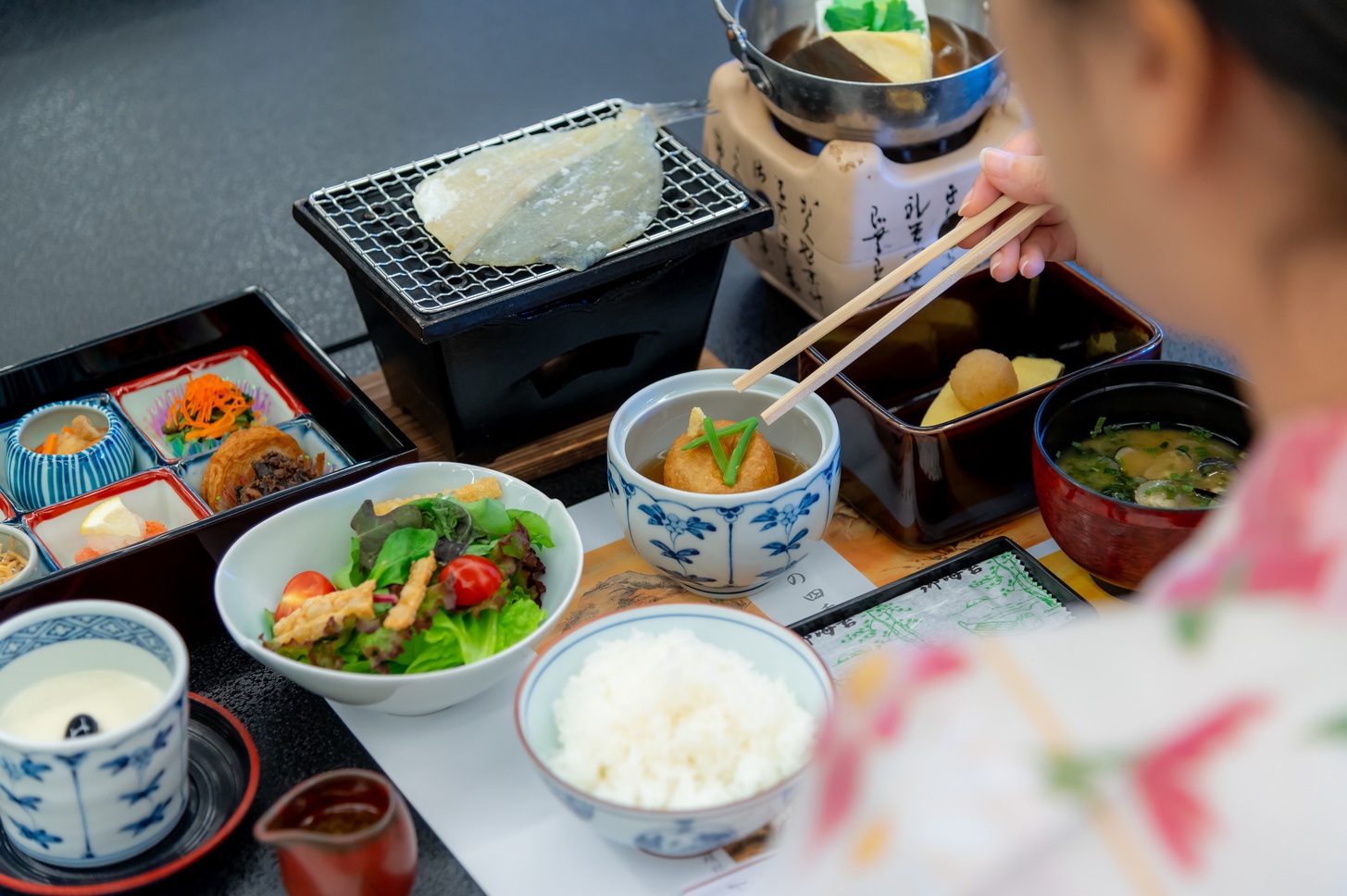 和朝食 食事風景