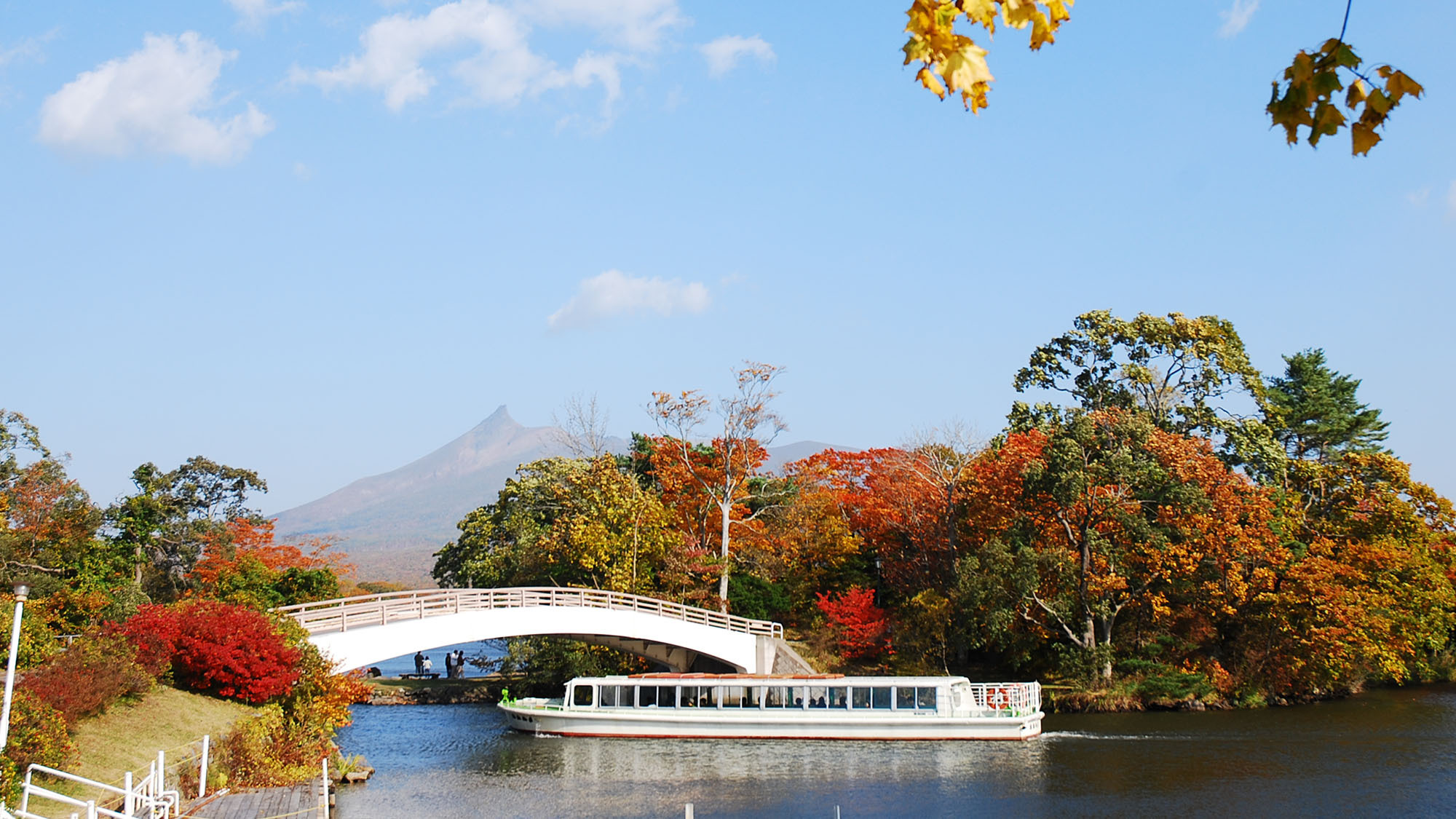 大沼湖・小沼湖　島巡り遊覧船乗船引換券＆朝食付き