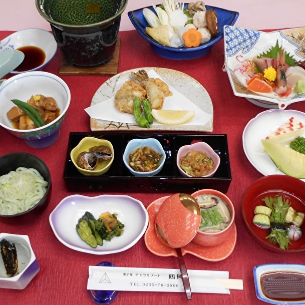 フグ尽くし膳
