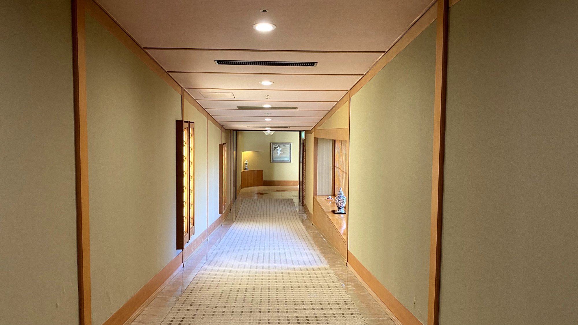 当館の離れ「嘉苑」・・・