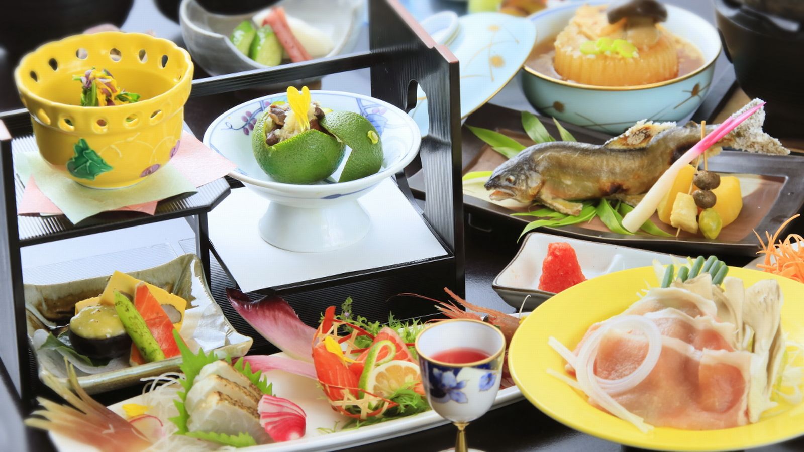 Batou Onsenkyo Nampeidai Onsen Hotel Main Image Batou Onsenkyo Nampeidai Onsen Hotel, Nasushiobara