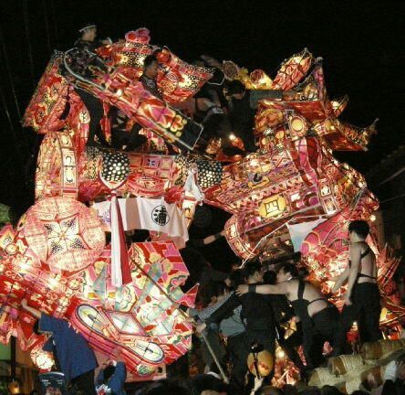 南砺市福野夜高祭り喧嘩