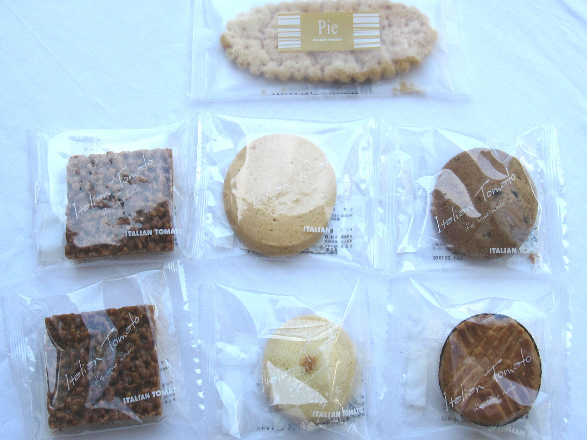 イタリアントマトの焼き菓子付きプランの焼き菓子一例この中から１個お部屋にセット致します
