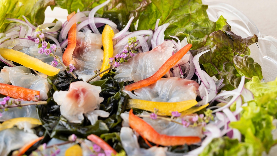 【お料理一例】三陸産わかめと鯛のカルパッチョ ※イメージ