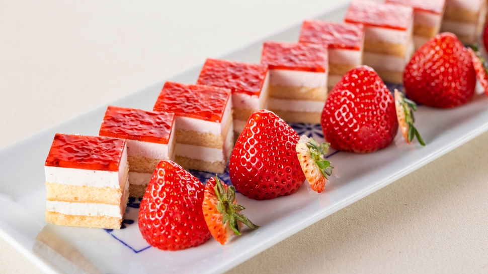 【お料理一例】苺レアチーズクリーム ※イメージ