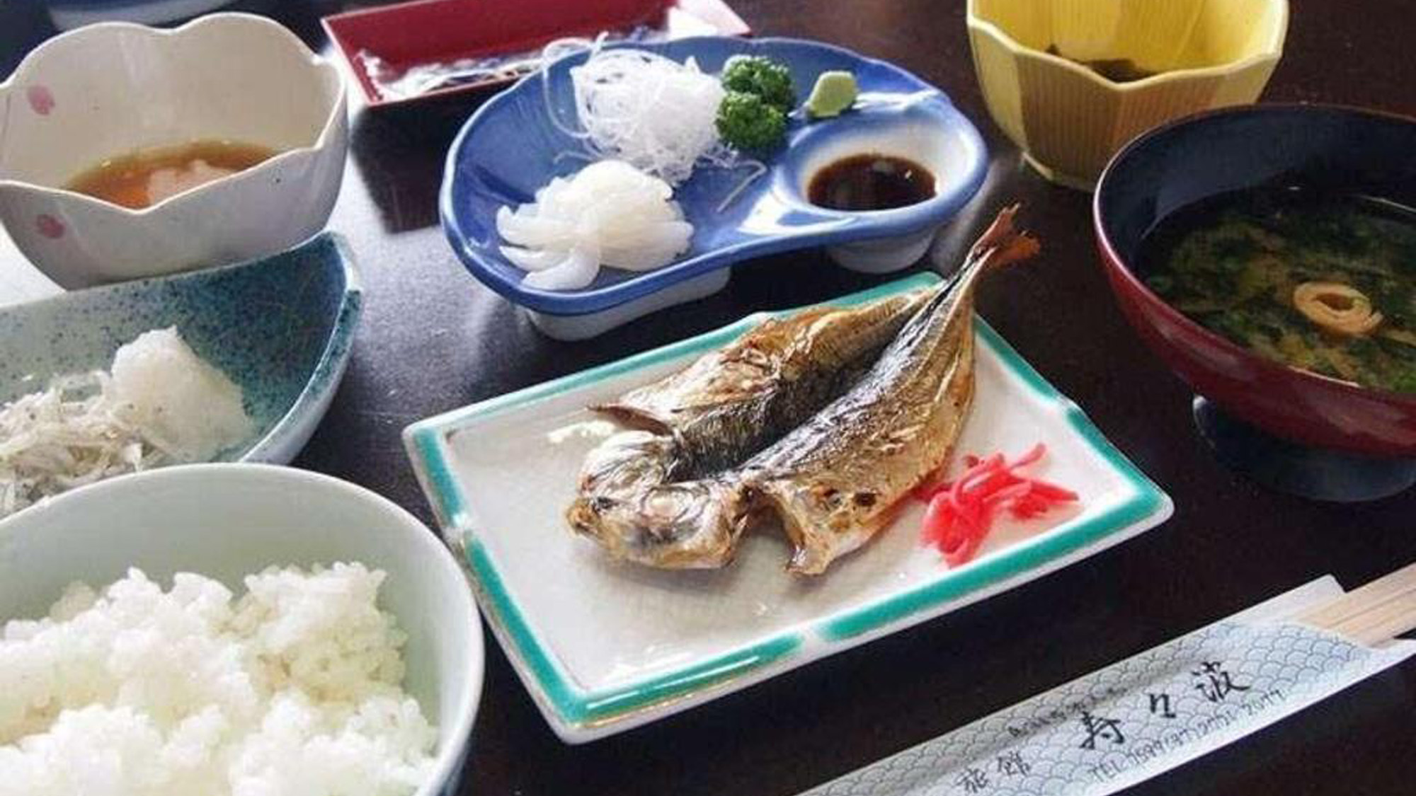 【朝食】の一例答志島の太陽をいっぱい浴びた干物