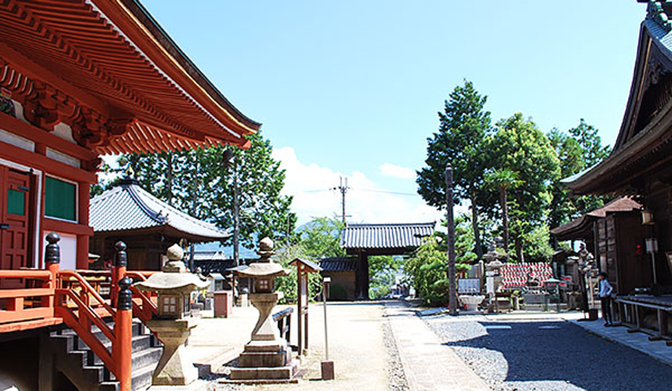 *慈尊院【九度山町】本堂はユネスコの世界遺産『紀伊山地の霊場と参詣道』の構成資産の一部