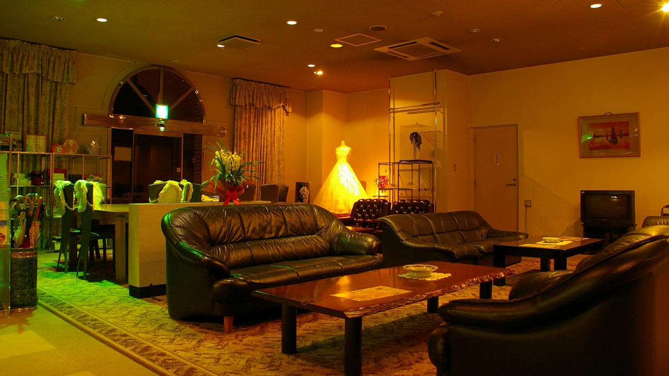 Riverside Hotel(Nara) Stop at Riverside Hotel(Nara) to discover the wonders of Gojo. Offering a variety of facilities and services, the property provides all you need for a good nights sleep. Take advantage of the propert