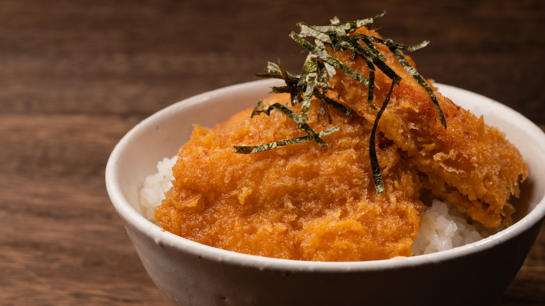  朝食ブッフェ新潟のB級グルメ「タレカツ丼」