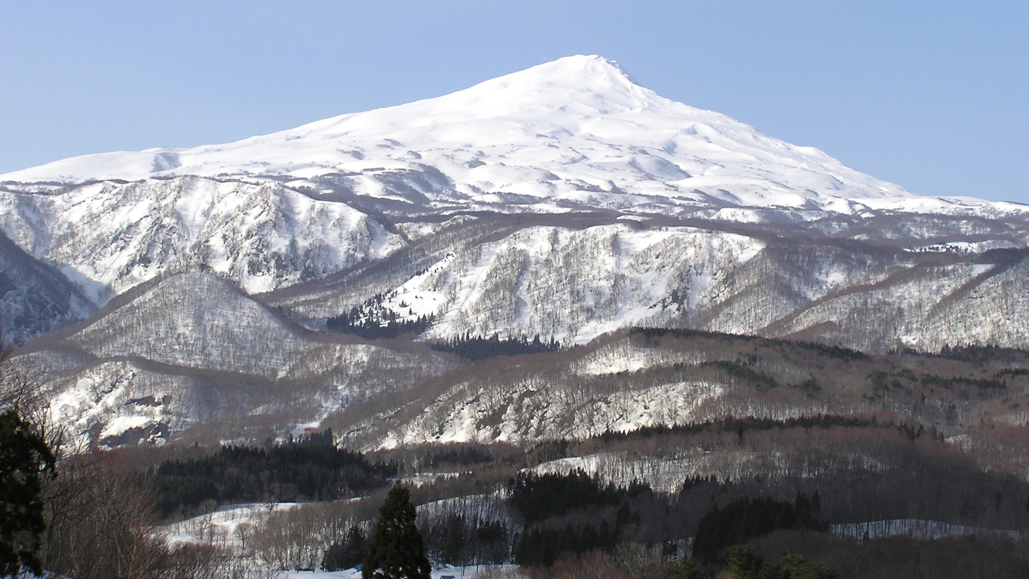 【冬】ふるさと農道橋からの鳥海山