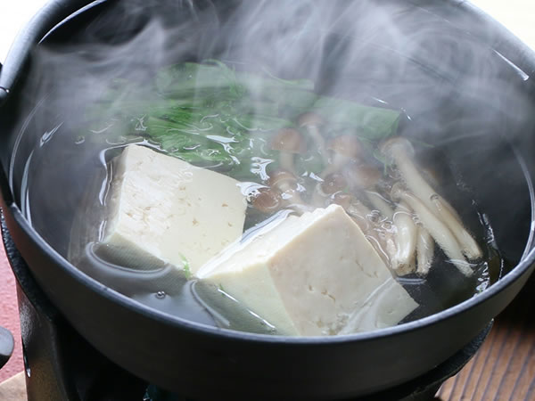 老神温泉　白壁の宿　ニュー牧水苑