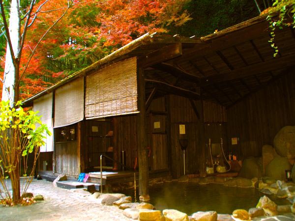 箱根温泉　鶴井の宿　紫雲荘