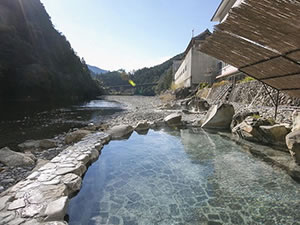 川湯温泉　山水館　川湯みどりや