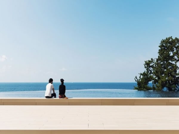 ＳＨＩＲＡＨＡＭＡ　ＫＥＹ　ＴＥＲＲＡＣＥ　ＨＯＴＥＬ　ＳＥＡＭＯＲＥ（ホテルシーモア）