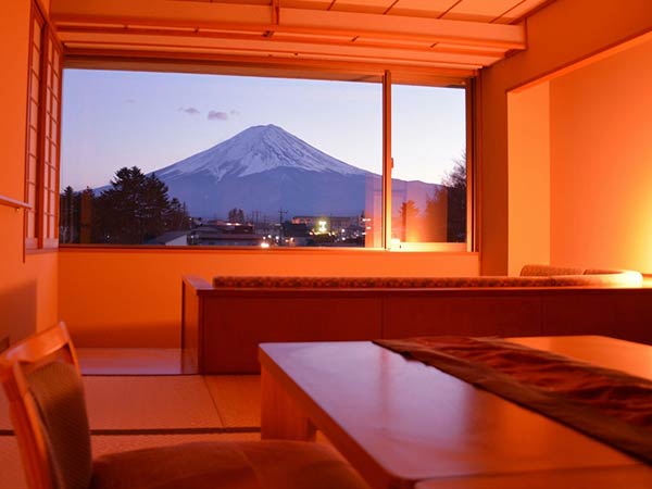 河口湖温泉　湯けむり富士の宿　大池ホテル