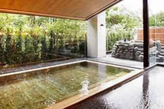伊豆高原温泉ホテル　森の泉